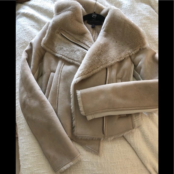 BCBGMaxAzria Jackets & Blazers - BCBG Ivory/Beige Suede and Fur Coat